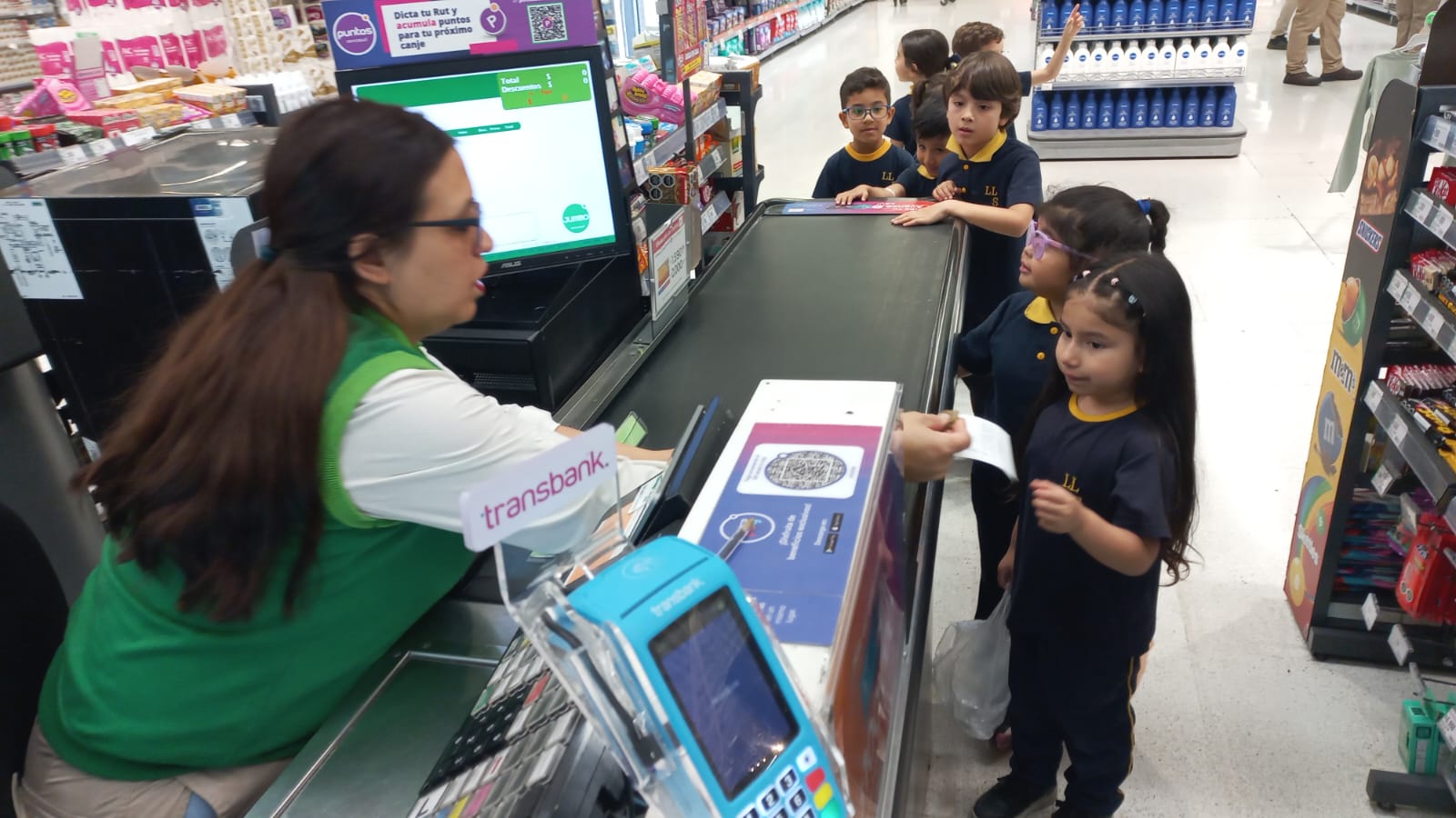 Visita del Kínder al Supermercado Jumbo